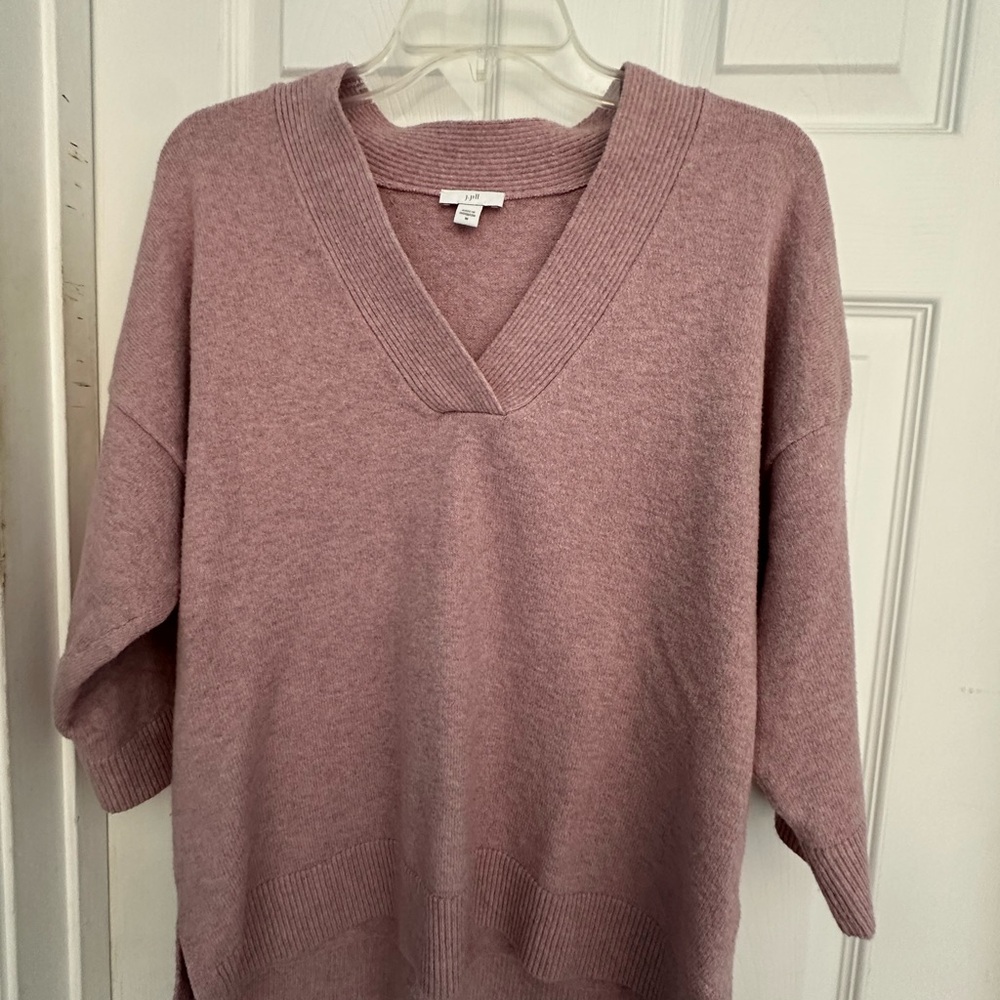 Women's rose pink V-Neck Sweater - by J JILL